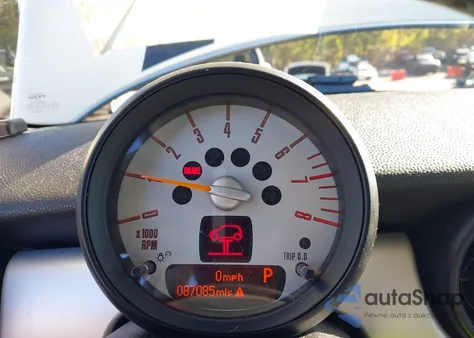 2013 Mini Hardtop Cooper из США, поврежденный, VIN WMWSU3C51DT692454